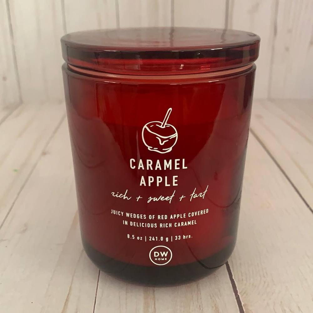 DW Home Candle CARAMEL APPLE